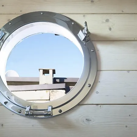 לינה וארוחת בוקר Sottotetto רג'ו אמיליה